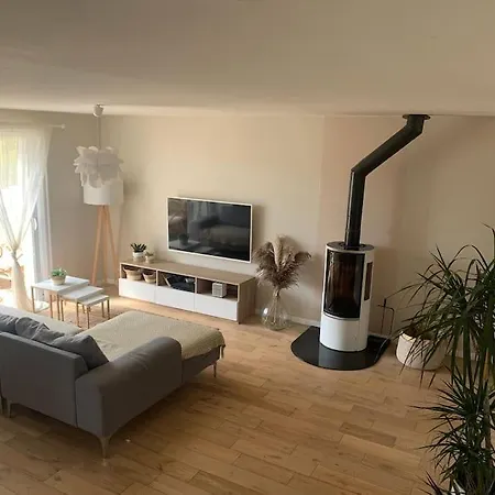 De Villa, Avec Piscine Confort, 2km De La Plage.