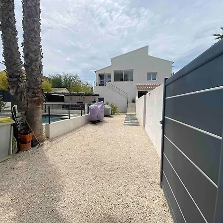 Holiday home De Villa, Avec Piscine Confort, 2km De La Plage. *